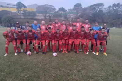 Campeonato de Futebol Amador de Pedreira está sendo disputado nos campos do Jardim Andrade, Triunfo e Estádio Municipal