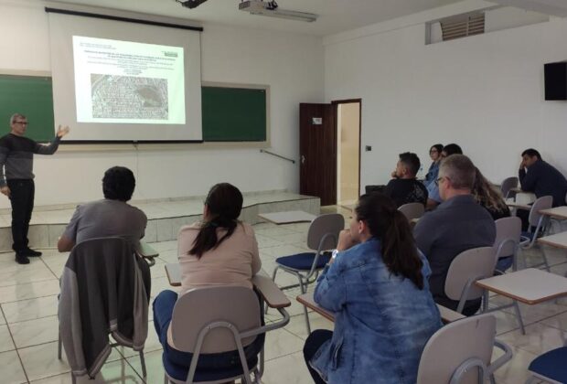 Ações de arborização urbana desenvolvidas em Itapira são destaque em Seminário Intermunicipal