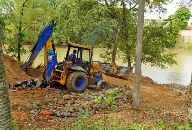 Prefeitura inicia construção de píer no Parque dos Ingás