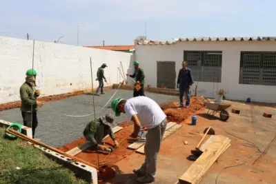 Prefeito acompanha obras do Centro de Hemodiálise