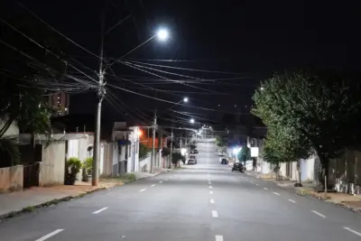 Ruas e avenidas ganham novas luminárias de LED