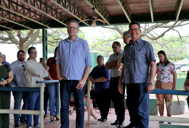 Vice-prefeito e secretários visitam sede do Centro de Referência do Autismo de Jaguariúna