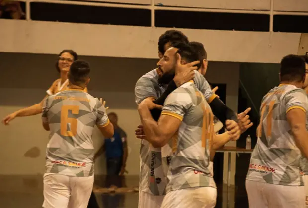 Vôlei masculino de Artur Nogueira estreia com vitória nos Jogos Abertos