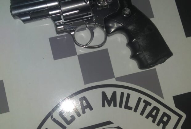 Polícia Militar prende acusado por porte ilegal de arma de fogo em Itapira