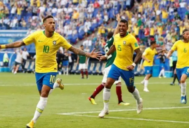 Vai assistir ao jogo do Brasil, fora de casa? No trabalho, ou locais público? Não passe vergonha! Veja como se comportar