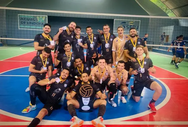 Vôlei masculino de Artur Nogueira conquista o título de campeão da ADR