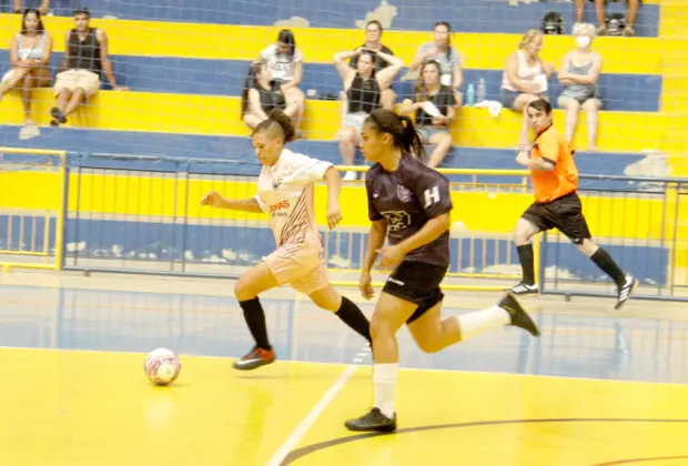 INSCRIÇÕES PARA O FUTSAL FEMININO DE JAGUARIÚNA ENCERRAM NA QUARTA-FEIRA