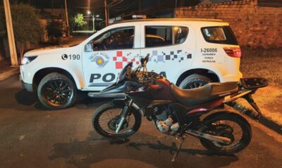 Polícia recupera moto roubada em Itapira