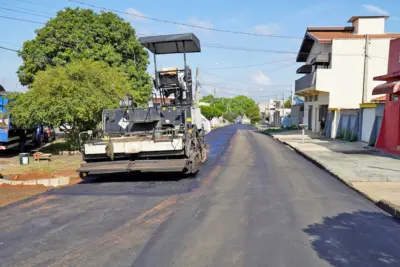 Recapeamento asfáltico é iniciado pela Rua Bauru; pacote prevê 12 vias recuperadas