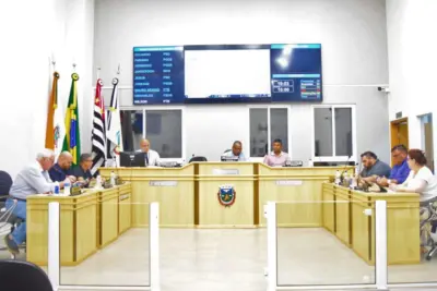 Câmara aprova reajuste para servidores municipais