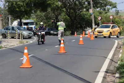 Prefeitura atende MP e fecha trecho de entorno da Lagoa do Taquaral Recomendação foi feita nesta sexta-feira, 3 de fevereiro. Medida entra em vigor a partir das 20h