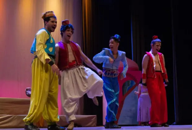 Teatro Castro Mendes recebe espetáculo “Aladdin” em sessão única na quinta