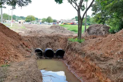 Obras de implantação de nova galeria de águas pluviais avançam na Zona Sul de Mogi Guaçu