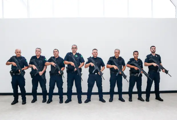 Guarda Civil recebe oito carabinas 9mm