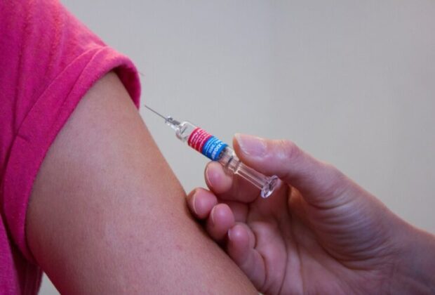 Santo Antônio de Posse amplia vacinação com vacina bivalente para população acima de 18 anos
