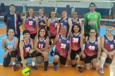 Voleibol Adaptado de Amparo estreia com duas vitórias pela Copa ADR