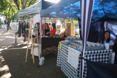 ️Tradicional ‘Feirinha’ é reestruturada e ampliada na ‘Praça do Rodrigo’.