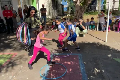 ‘Dia Mundial do Brincar’ é celebrado com evento e assinatura do livro da primeira infância