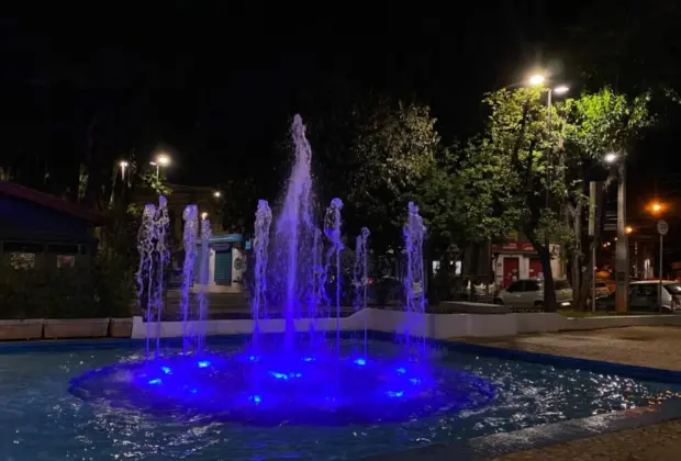 Prefeitura de Amparo realiza Espetáculo das Águas na Praça Pádua Salles