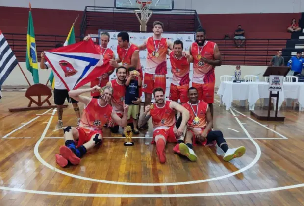 Amparo é ouro no basquetebol dos Jogos Regionais