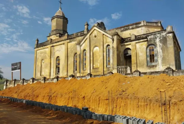 Igreja do Salto passa por obras visando preservação do espaço