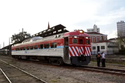 Lei autoriza governo a captar recursos para construção do Trem Intercidades