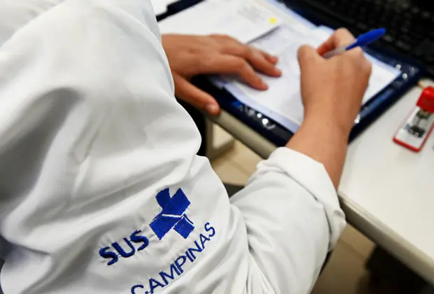 Concurso para médicos segue com inscrições abertas; remuneração pode chegar a R$ 16,4 mil