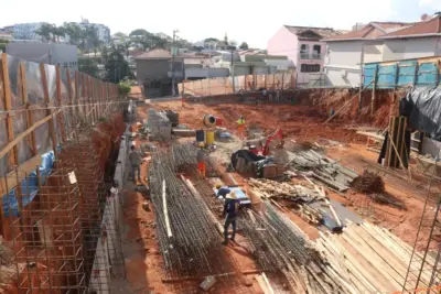 Reforma do prédio do Mercadão Municipal avança