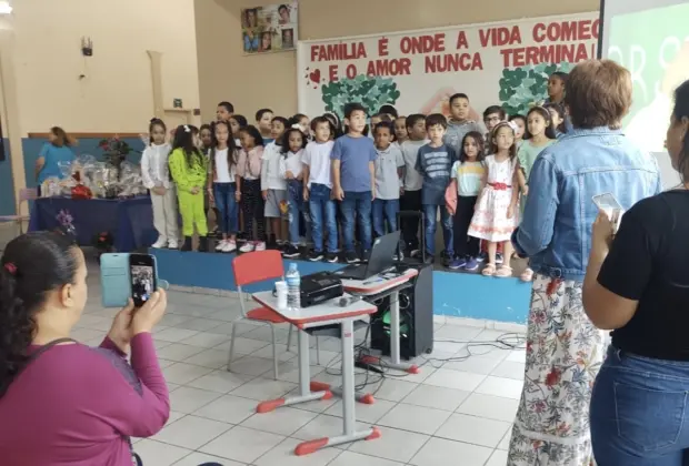 Prefeitura aproxima escola e família com encontros educativos em Artur Nogueira