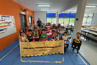 Projeto Trânsito nas Escolas da Prefeitura Municipal de Pedreira Ensina Crianças Sobre Segurança Viária
