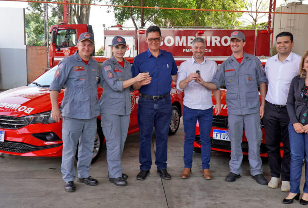 Corpo de Bombeiros de Mogi Guaçu recebe duas novas viaturas para transporte de efetivo