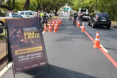 Quinze são autuados em blitz da campanha #Desacelera na Norte-Sul nesta segunda-feira