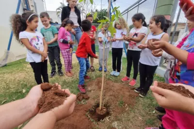 Prefeitura comemora Dia da Árvore com atividades de educação ambiental em Artur Nogueira