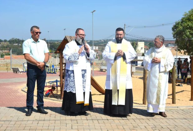 Inauguração da Praça Padre Geraldo Jacobucci: Homenagem Emocionante a um Sacerdote