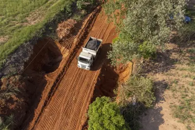 Prefeitura investe em infraestrutura e realiza melhorias na ATN 170 em Artur Nogueira