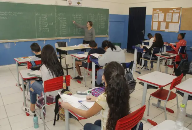 EDUCAÇÃO VAI LANÇAR APLICATIVO PARA MATRÍCULA DE ALUNOS NA REDE MUNICIPAL