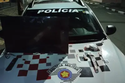 Flagrante de Furto em Mogi Mirim: Indicado Detido pela Polícia na Madrugada do Dia 20 de Outubro