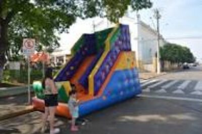 Dia das Crianças em Santo Antônio de Posse: Diversão na Praça Matriz