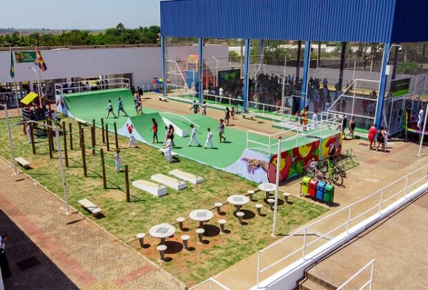 Prefeitura anuncia aulas de voleibol e futsal no CEU das Artes em Artur Nogueira