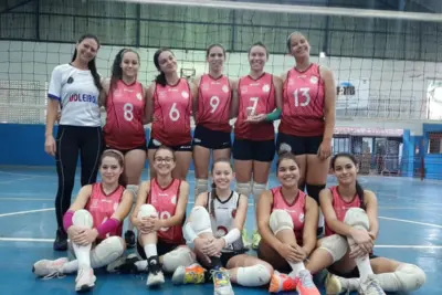 Equipe Sub-15 Masculina de Pedreira enfrentou a equipe de Leme na “Copa Jaguariúna de Vôlei”