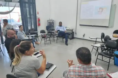 NOVOS CONSELHEIROS TUTELARES DE JAGUARIÚNA FAZEM CURSO DE CAPACITAÇÃO