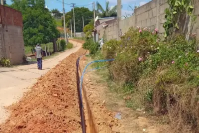 Serviço Autônomo de Água e Esgoto de Pedreira está implantando rede de água no Loteamento Chico Romano