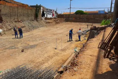 Em fase de construção, piscinão do São Vicente já mostra eficácia durante fortes chuvas