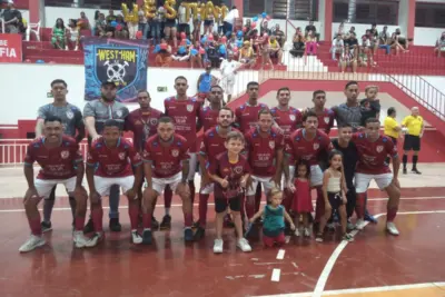 Esporte Clube Santa Sofia e West Ham são os campeões do Futebol de Salão Amador de Pedreira