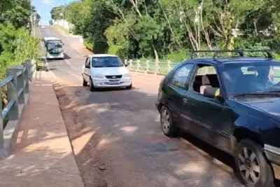 Ponte da rua Bortolo Martins, no Distrito de Barão Geraldo, está liberada para o trânsito