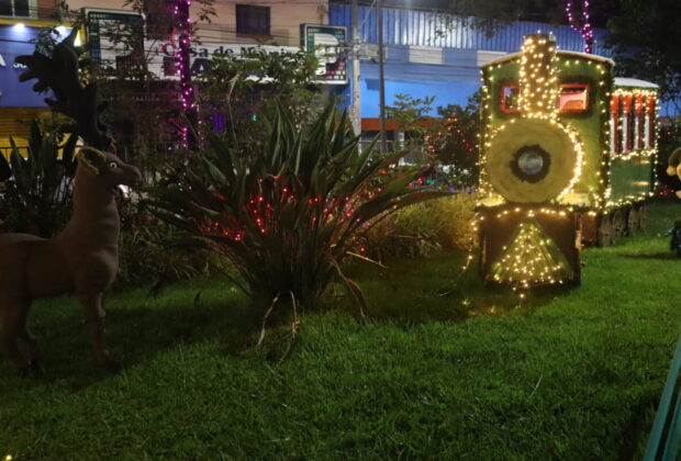 Projeto “Luzes de Natal 2023 – Illuminare” acontece nas praças Ângelo Ferrari, Sant’Ana, Coronel e no Mirante do Morro do Cristo