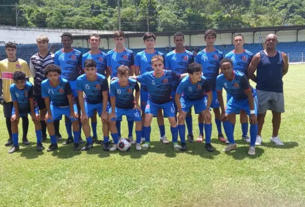 Amparo estreia com vitória na Copa Circuito das Águas
