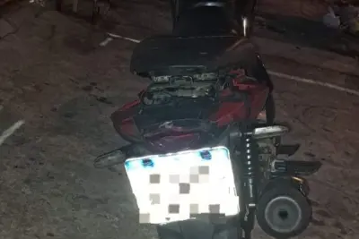 “Guardas Municipais da ROMU detêm menor em flagrante com motocicleta suspeita de placa clonada em Pedreira!