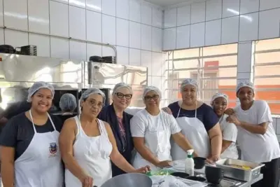 Merendeiras da Rede Municipal de Holambra Passam por Capacitação para Aprimorar Alimentação dos Pequenos Holambrenses