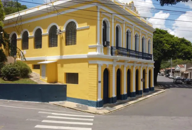 Prefeitura de Pedreira revitaliza o prédio do Paço Municipal